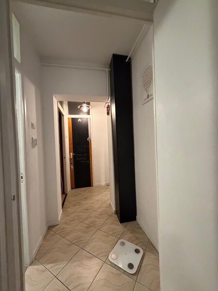 Piata Muncii, Mihai Bravu, Decebal, 3 camere